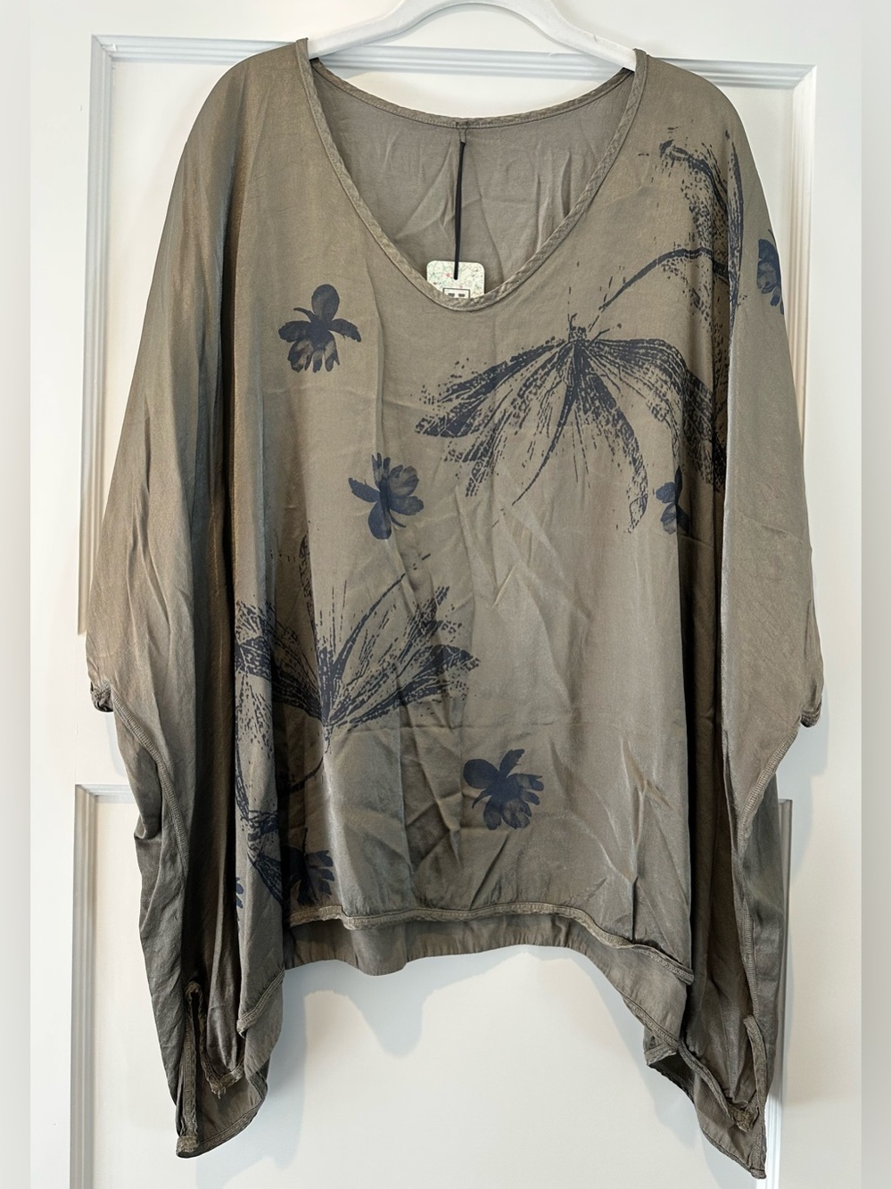 Blue Fish Vitreous Square Top in Antique Bronze - NWT!